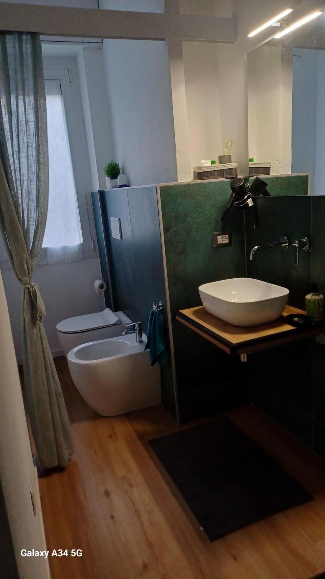 B&B Camere Fiori 8 Gallarate Exterior foto